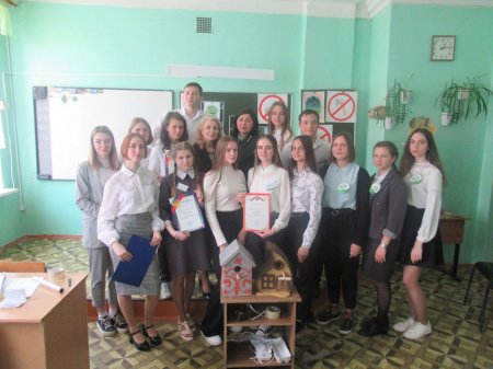  В Дятьковской школе № 2 Брянские лесники провели «ЭкоКВН»